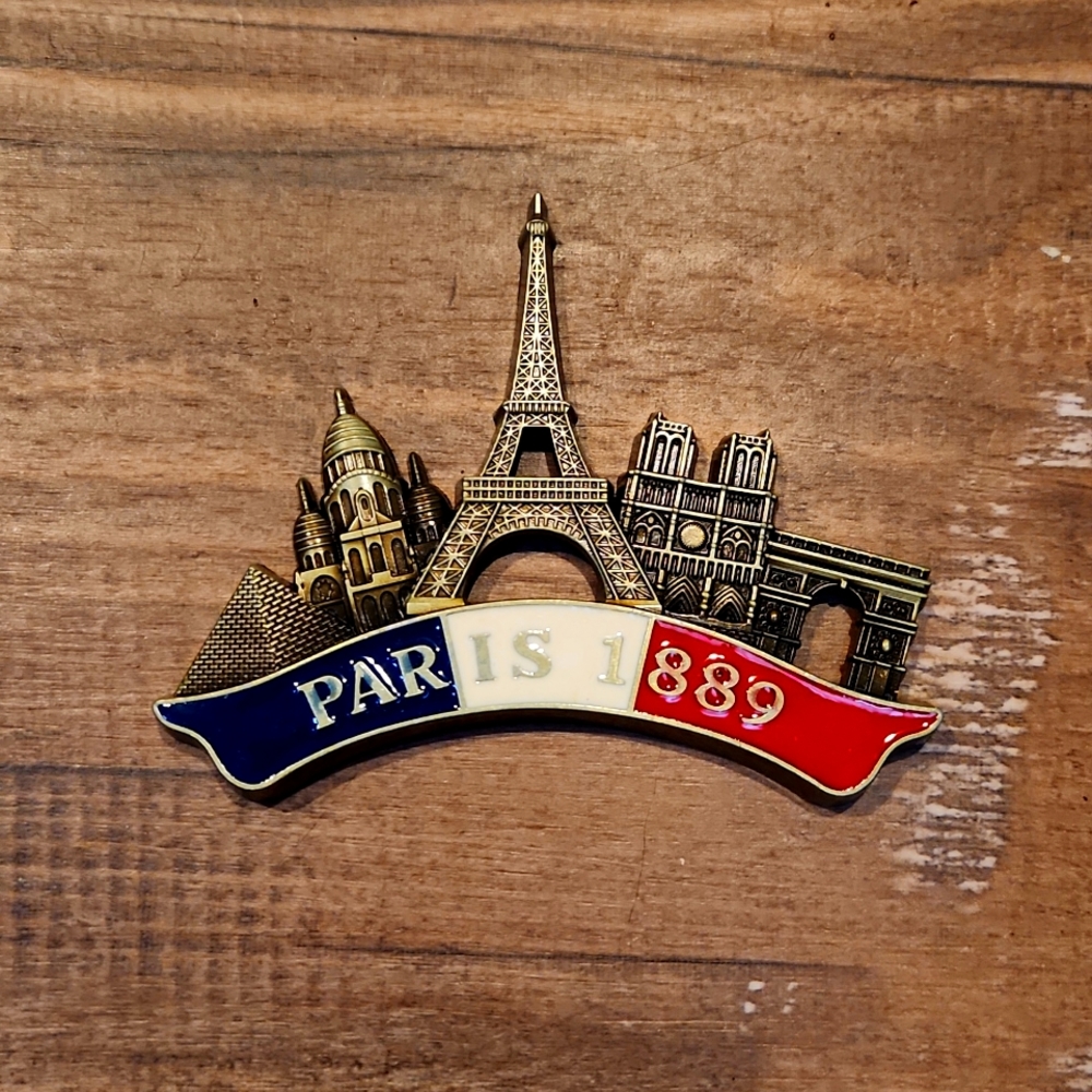 Paris Magnet